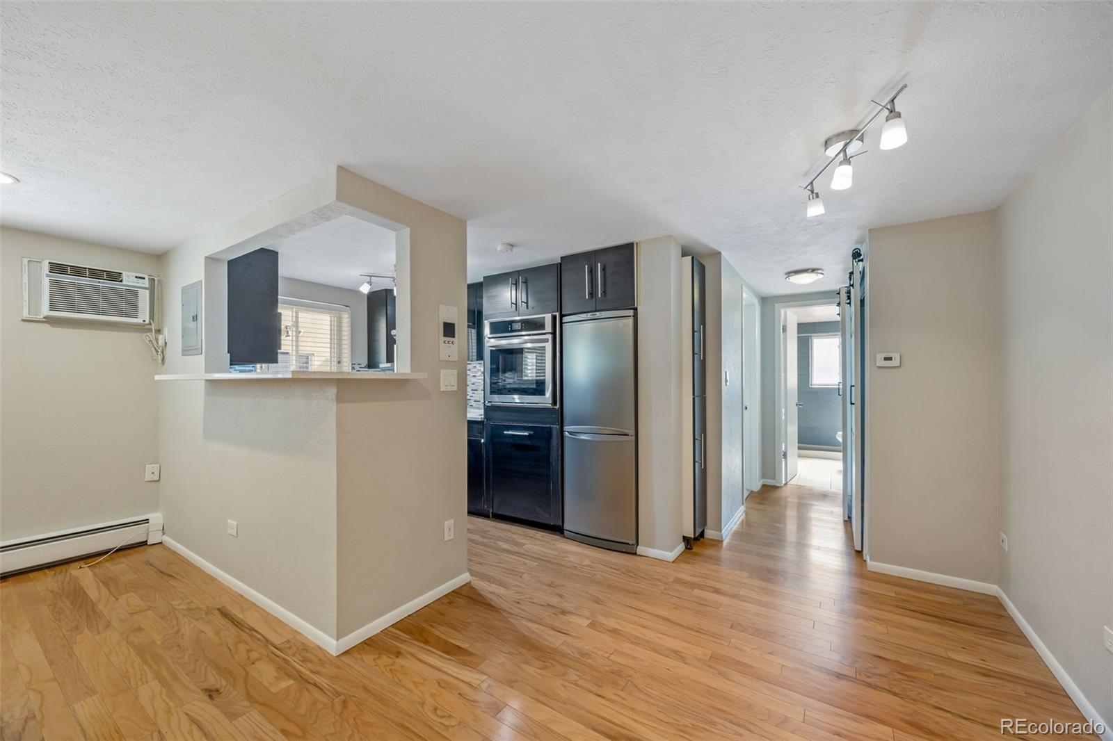 MLS Image #9 for 352 s lafayette street 103,denver, Colorado