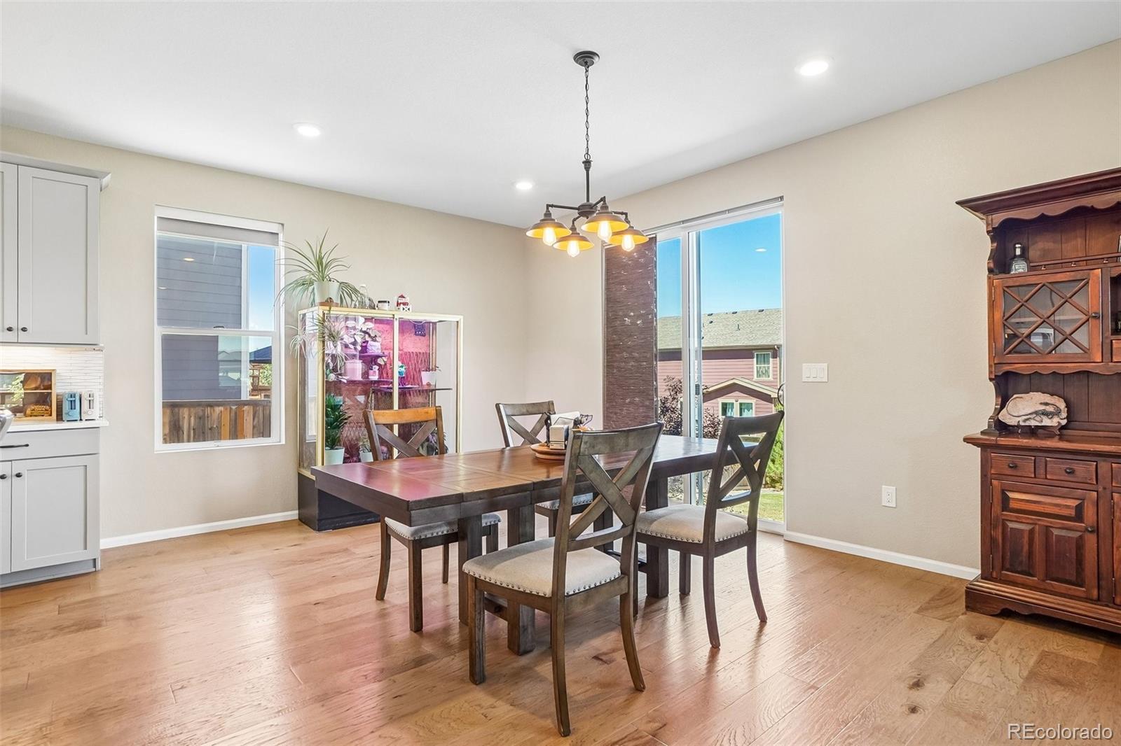 MLS Image #13 for 865 n waterloo circle,aurora, Colorado