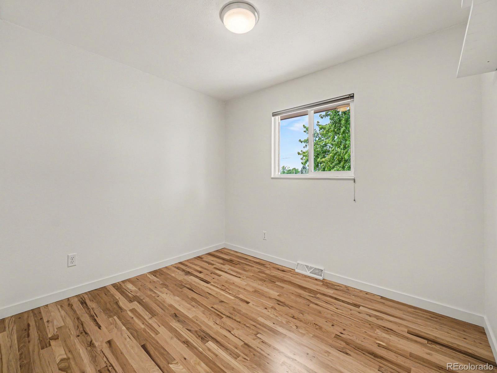 MLS Image #16 for 930  hemlock way,broomfield, Colorado