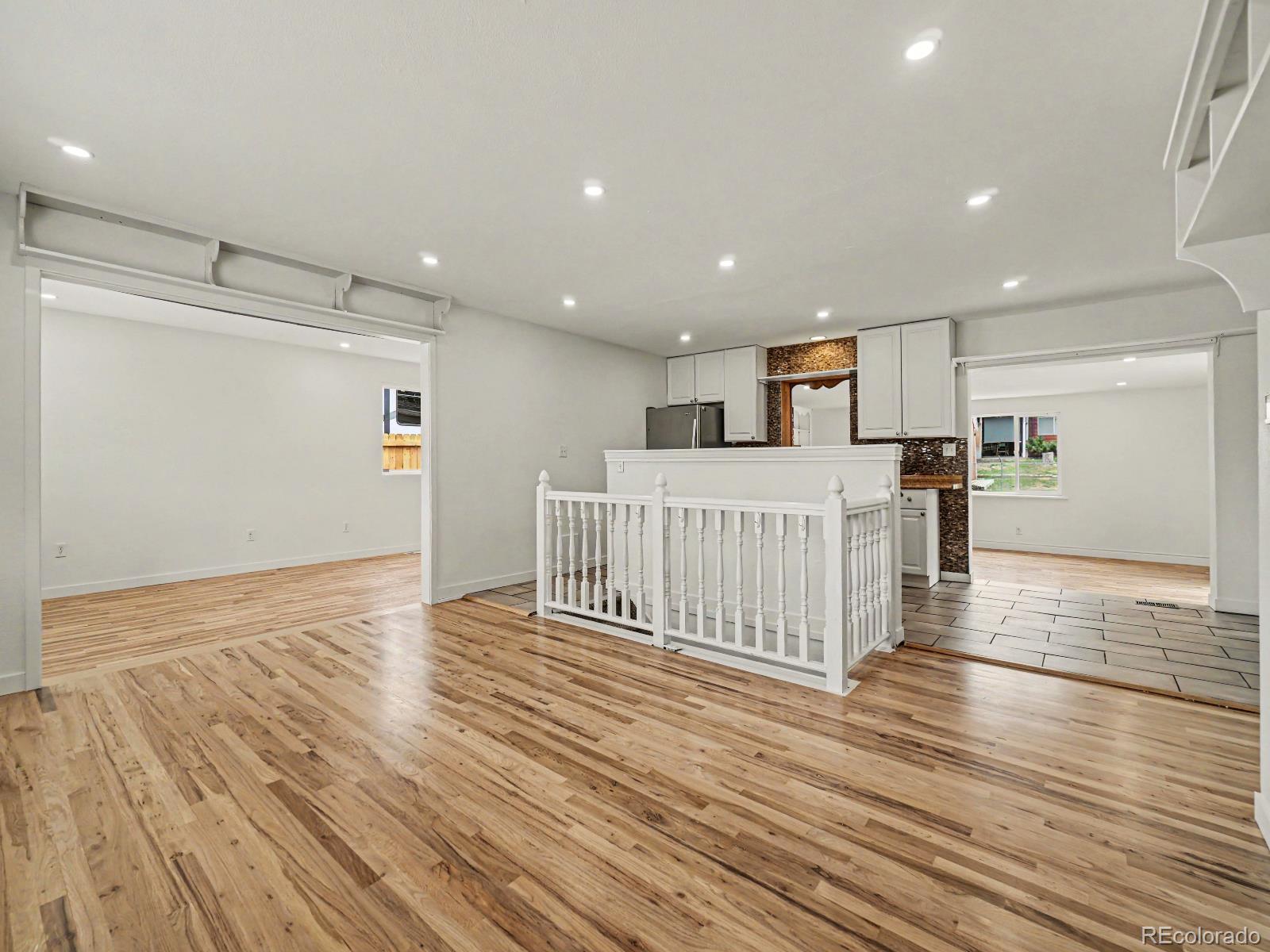 MLS Image #8 for 930  hemlock way,broomfield, Colorado