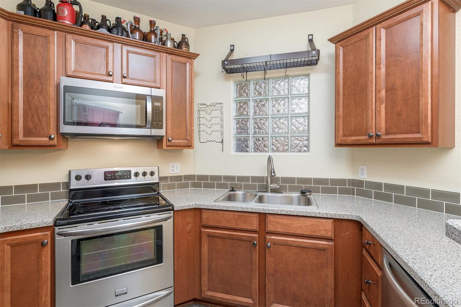 MLS Image #15 for 1681 w canal circle,littleton, Colorado
