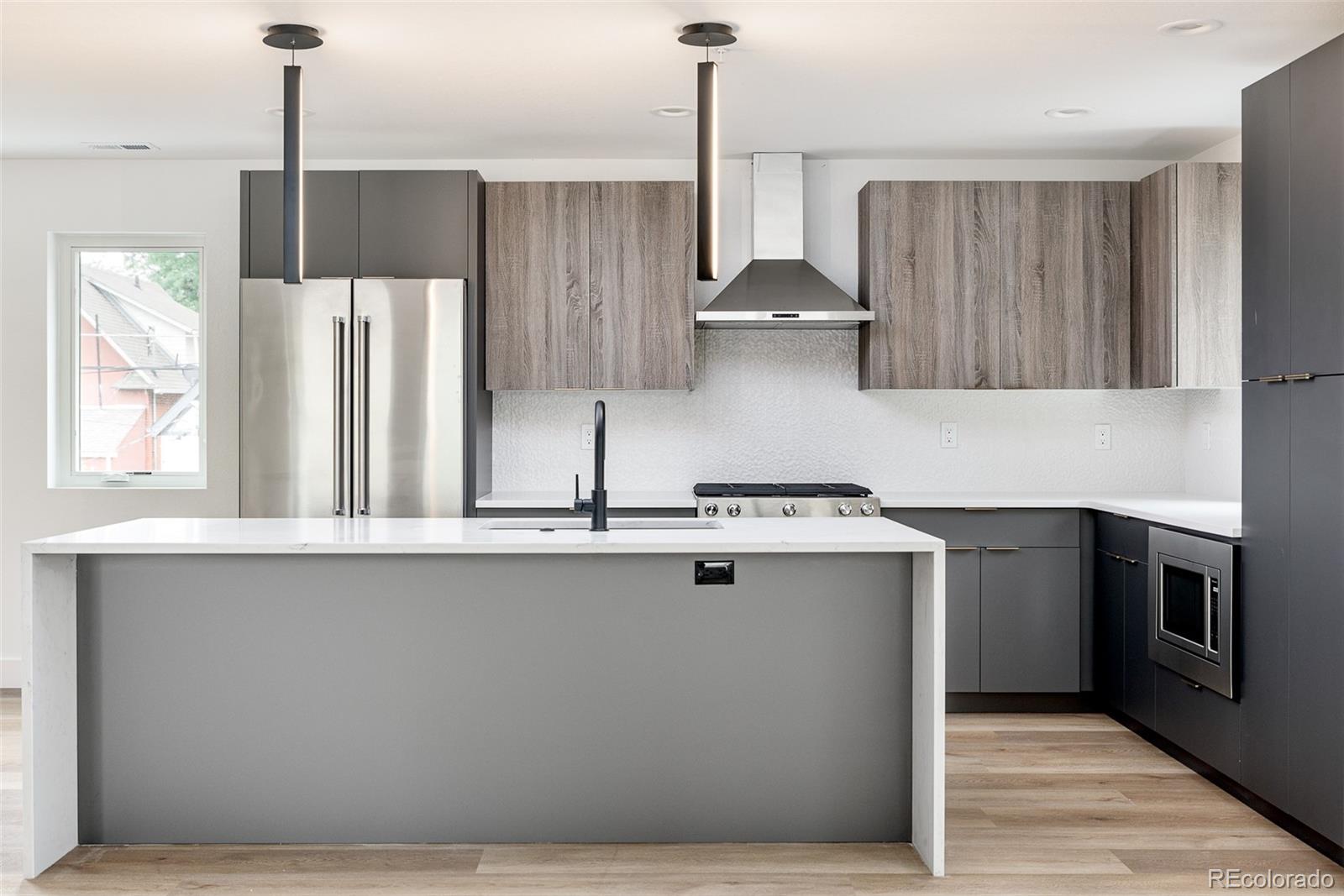 MLS Image #2 for 2827  eliot street,denver, Colorado