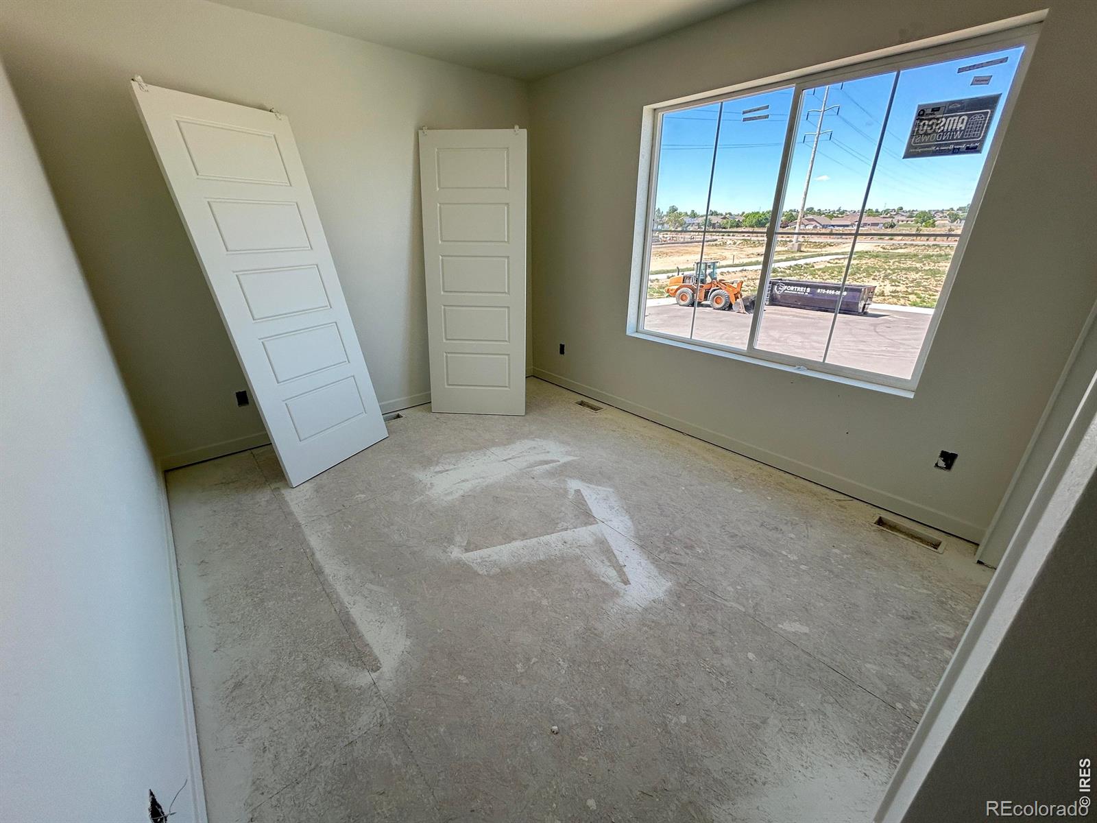 MLS Image #5 for 4004  rhoadarmer way,evans, Colorado