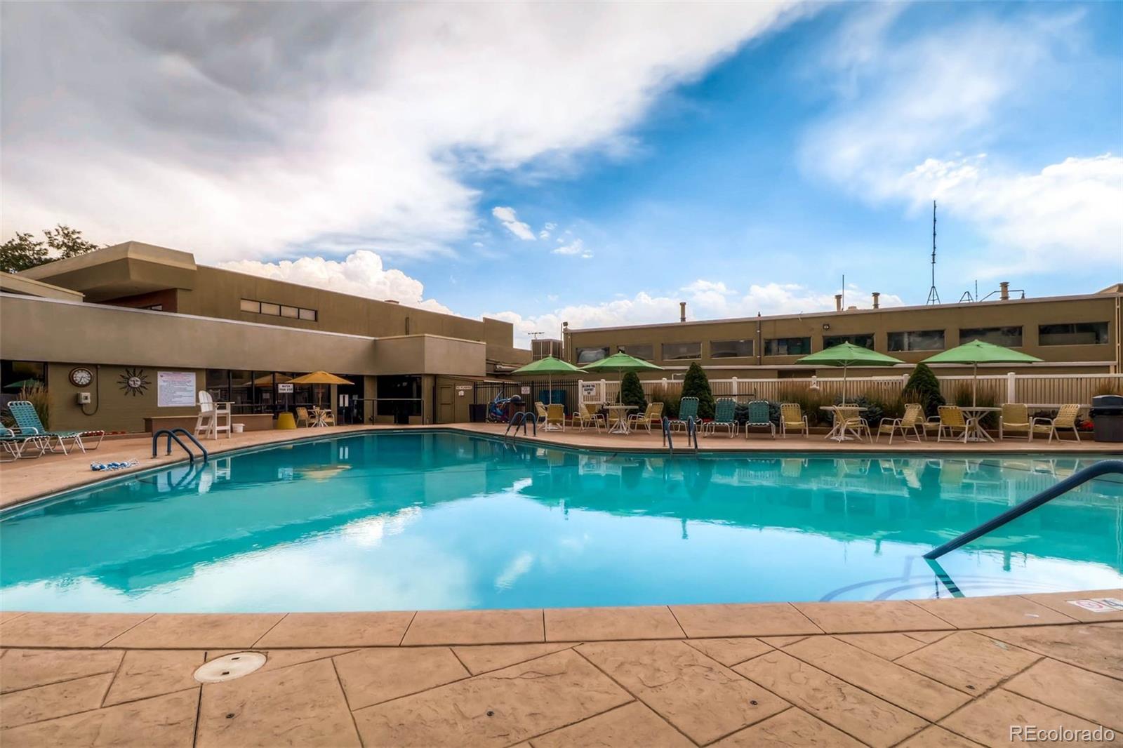 MLS Image #20 for 705 s clinton street,denver, Colorado