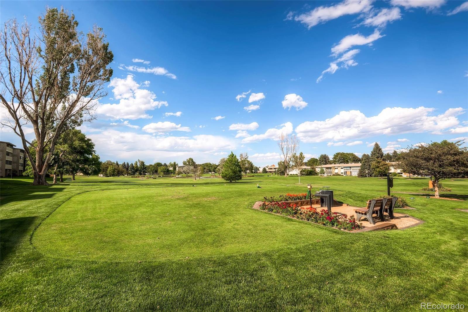 MLS Image #21 for 705 s clinton street,denver, Colorado
