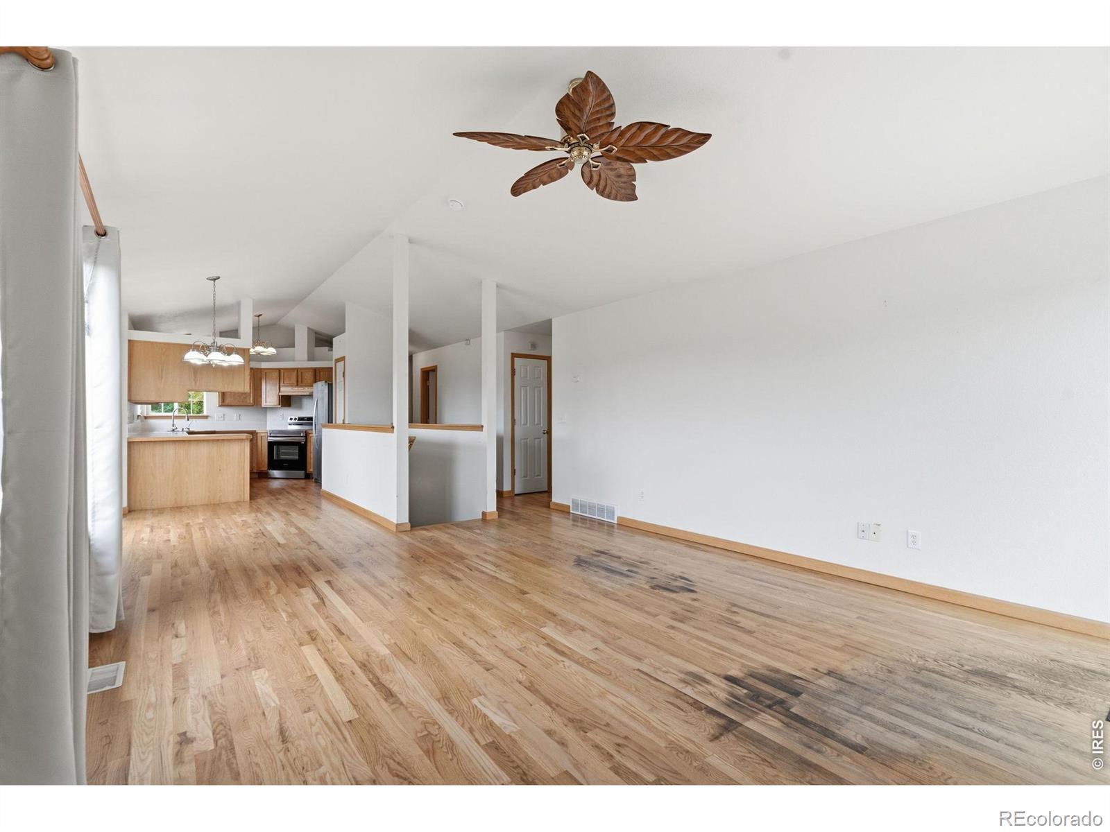 MLS Image #15 for 1530  walnut street,windsor, Colorado