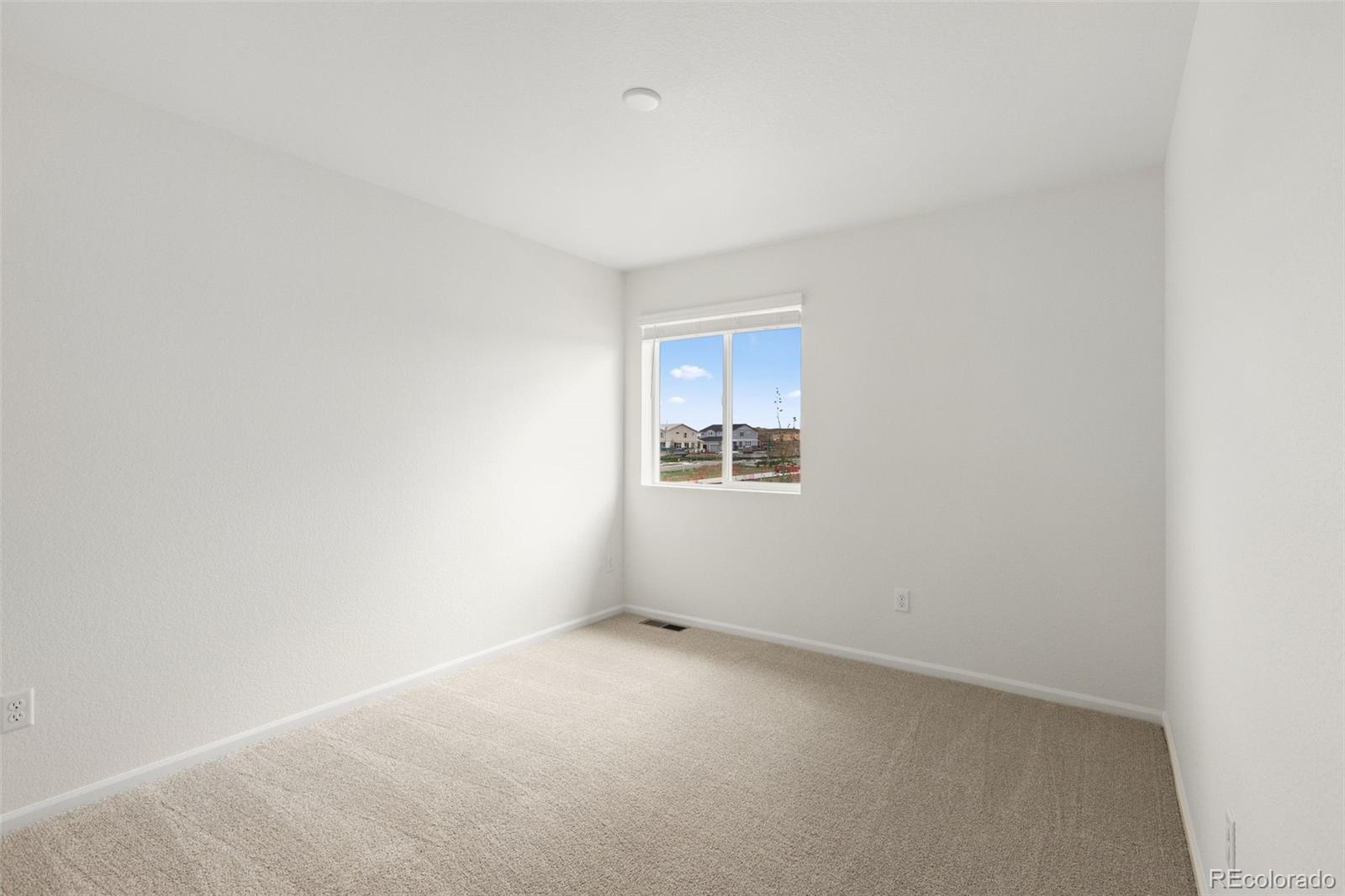 MLS Image #25 for 24246 e 53rd drive,aurora, Colorado