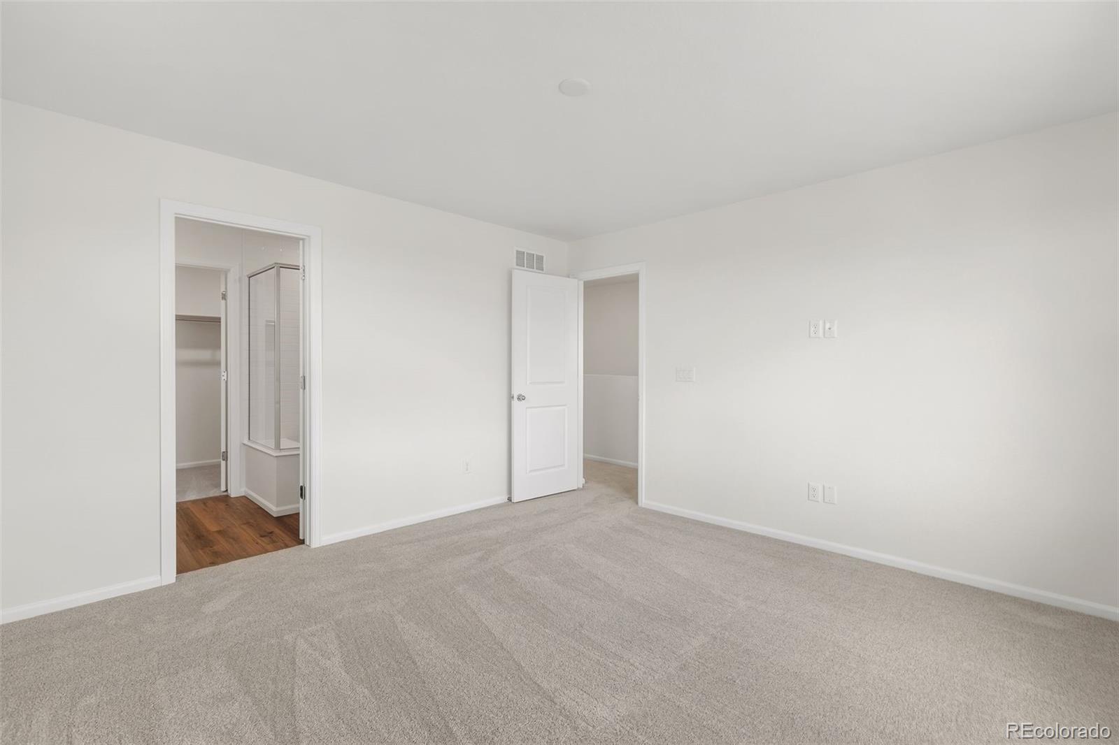 MLS Image #31 for 24246 e 53rd drive,aurora, Colorado