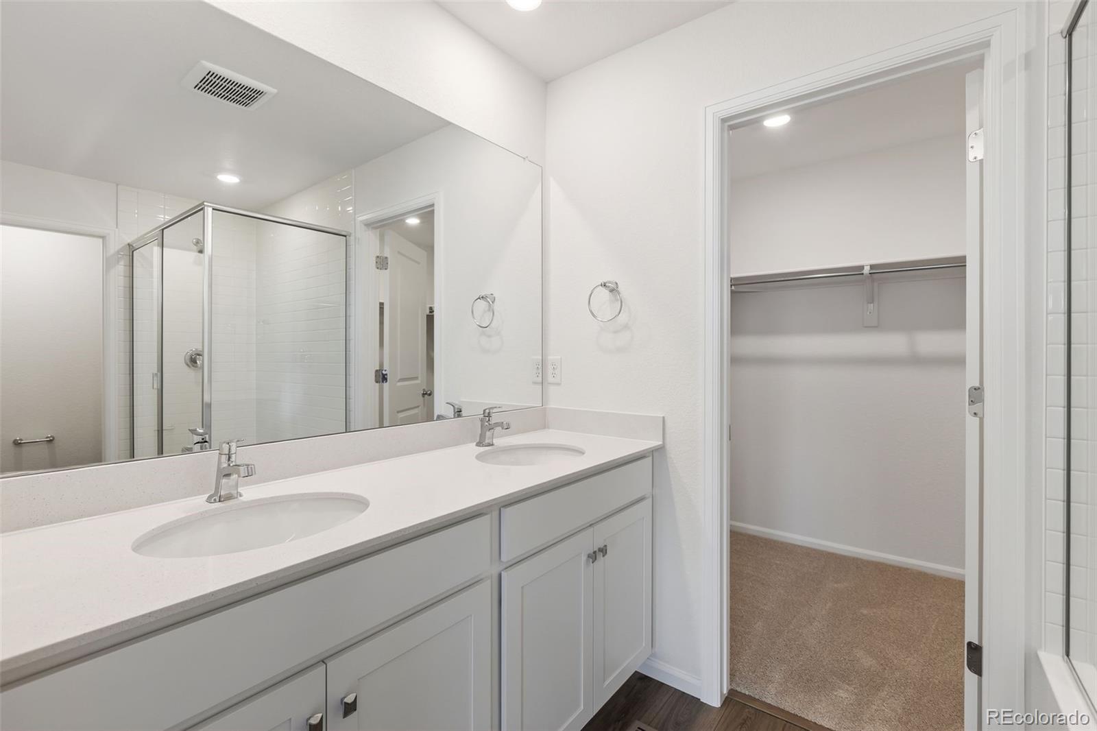 MLS Image #32 for 24246 e 53rd drive,aurora, Colorado