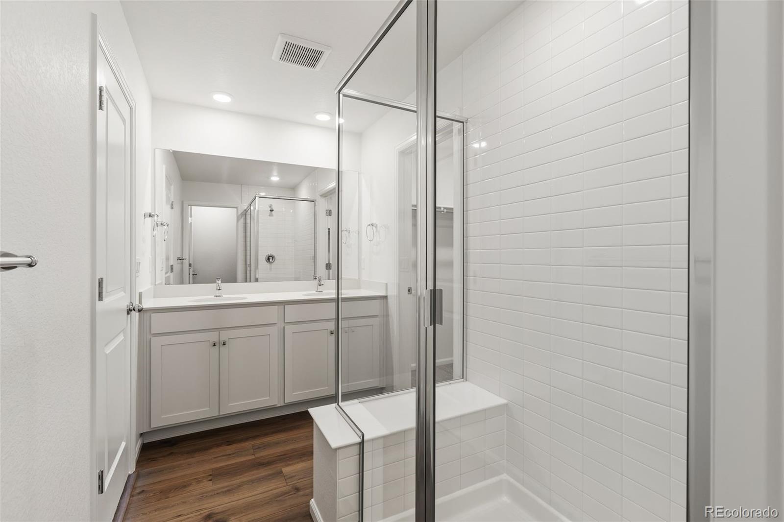 MLS Image #34 for 24246 e 53rd drive,aurora, Colorado