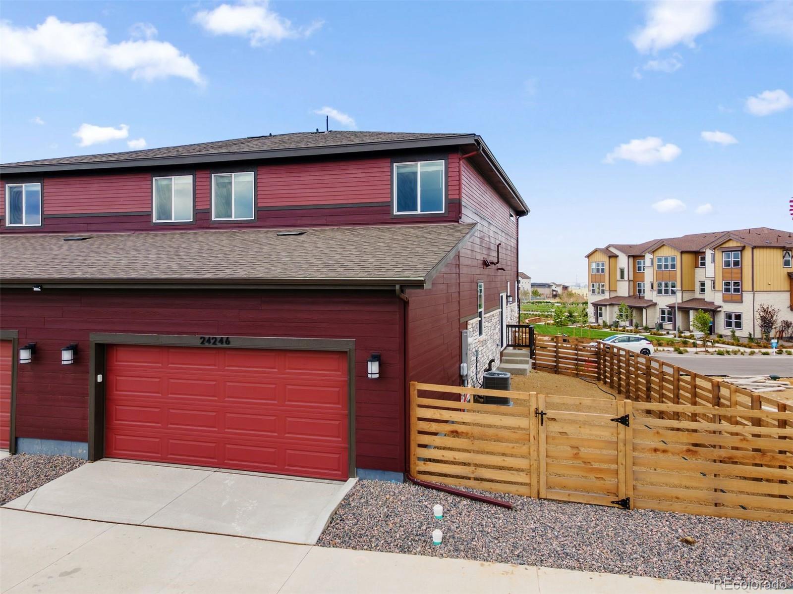 MLS Image #5 for 24246 e 53rd drive,aurora, Colorado