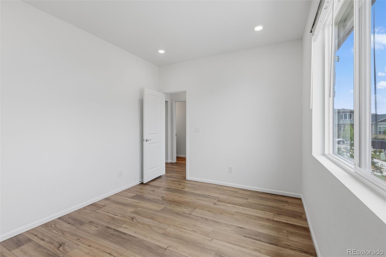 MLS Image #15 for 21303 e 63rd drive,aurora, Colorado