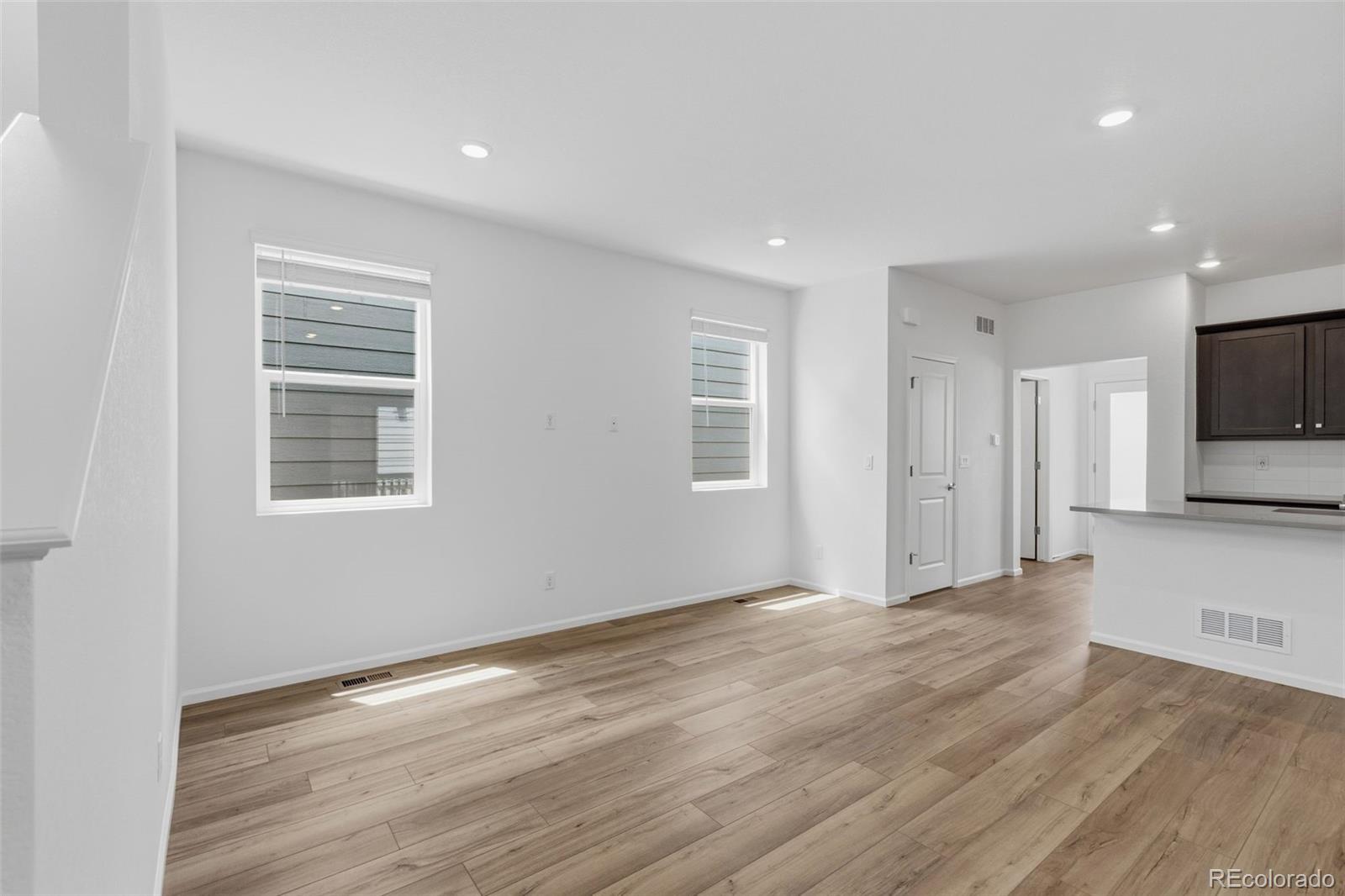 MLS Image #21 for 21303 e 63rd drive,aurora, Colorado