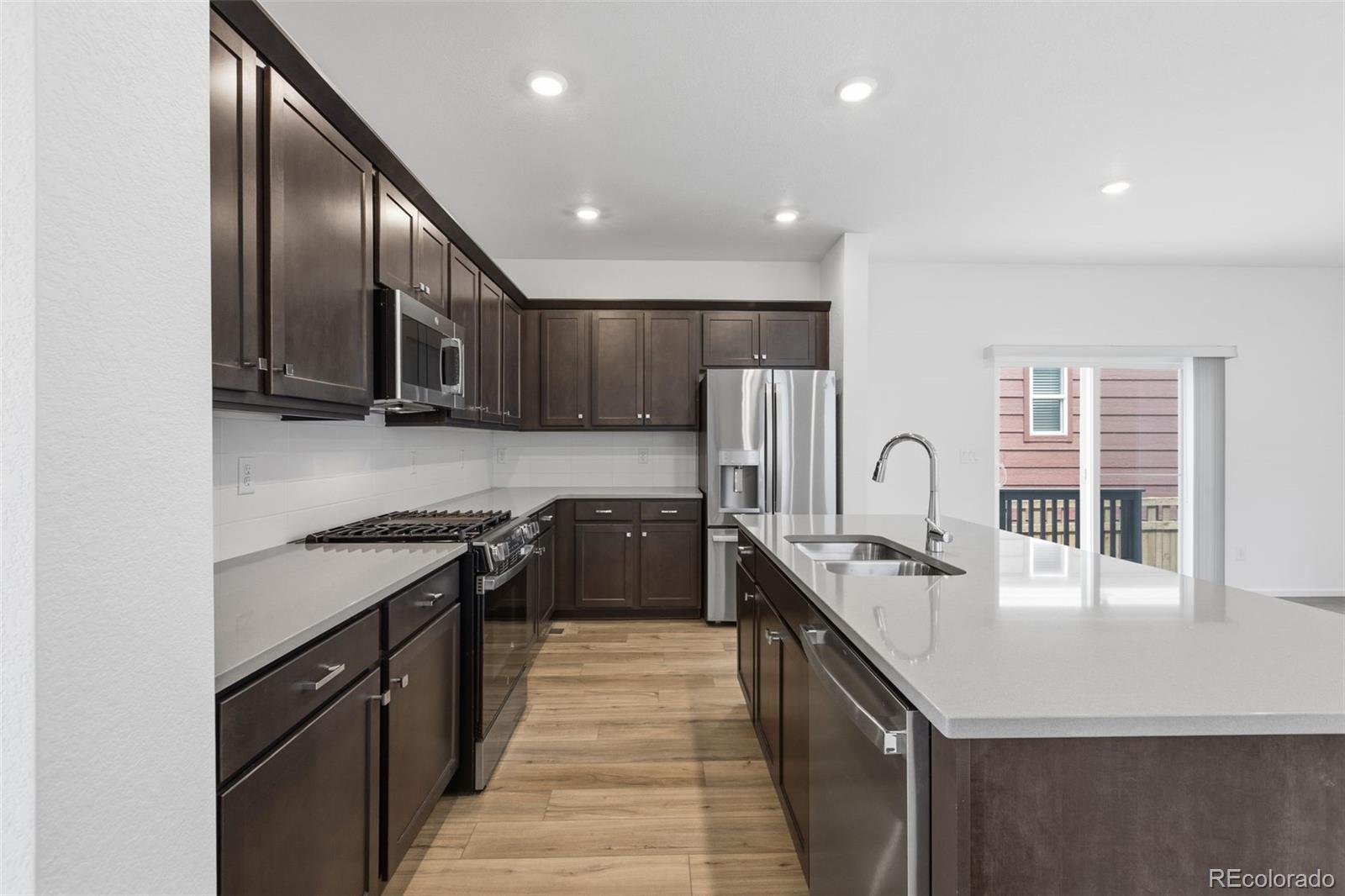 MLS Image #6 for 21303 e 63rd drive,aurora, Colorado