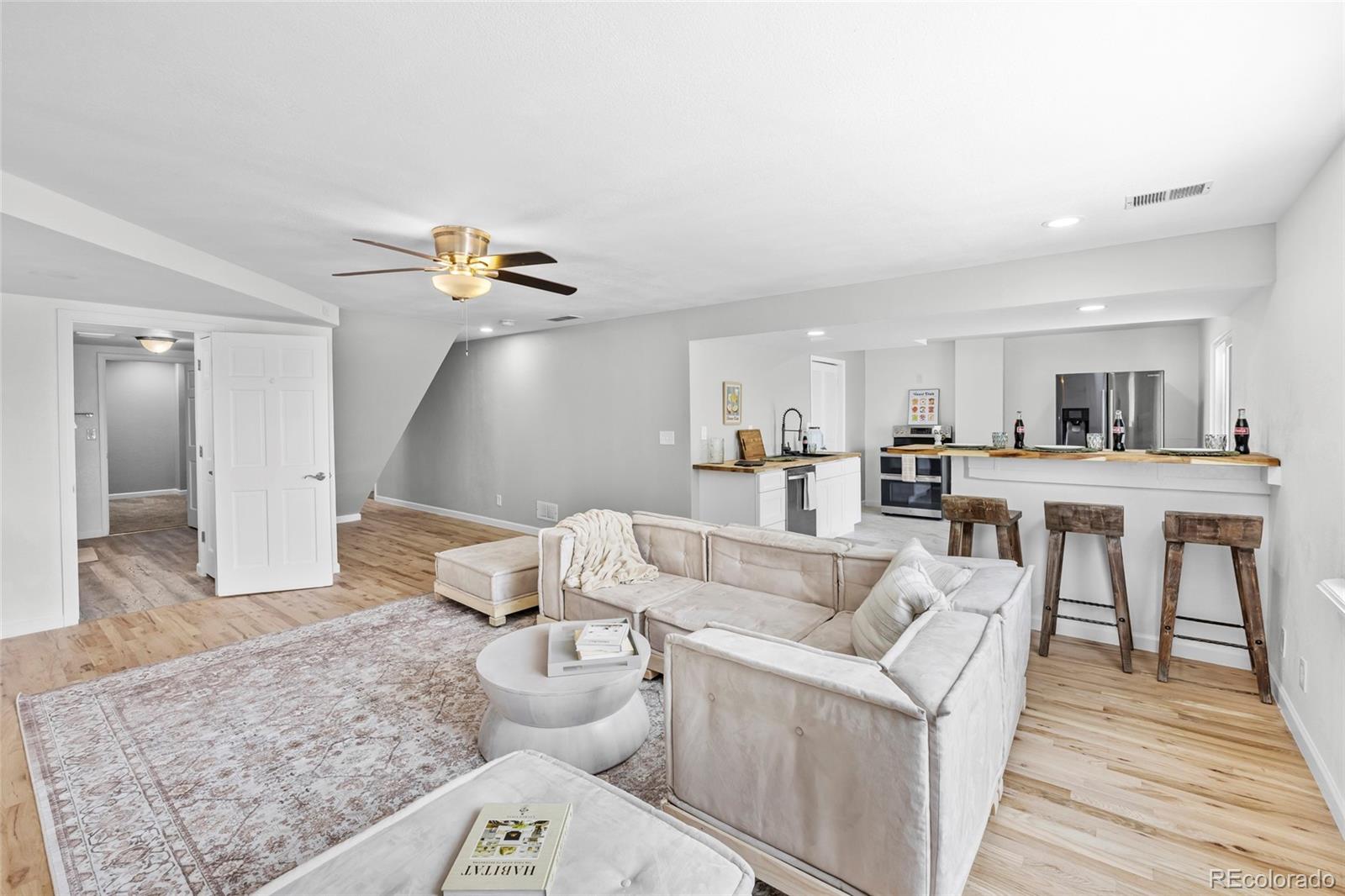MLS Image #22 for 19936 e stanford drive,centennial, Colorado