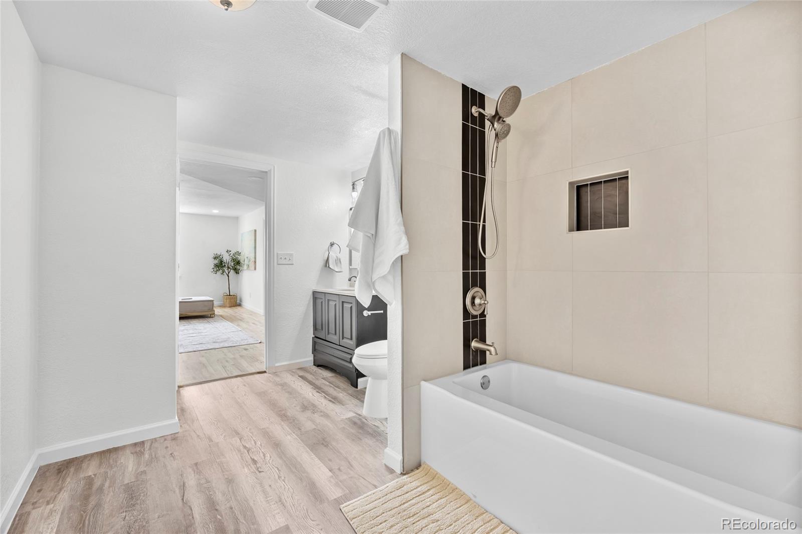 MLS Image #30 for 19936 e stanford drive,centennial, Colorado