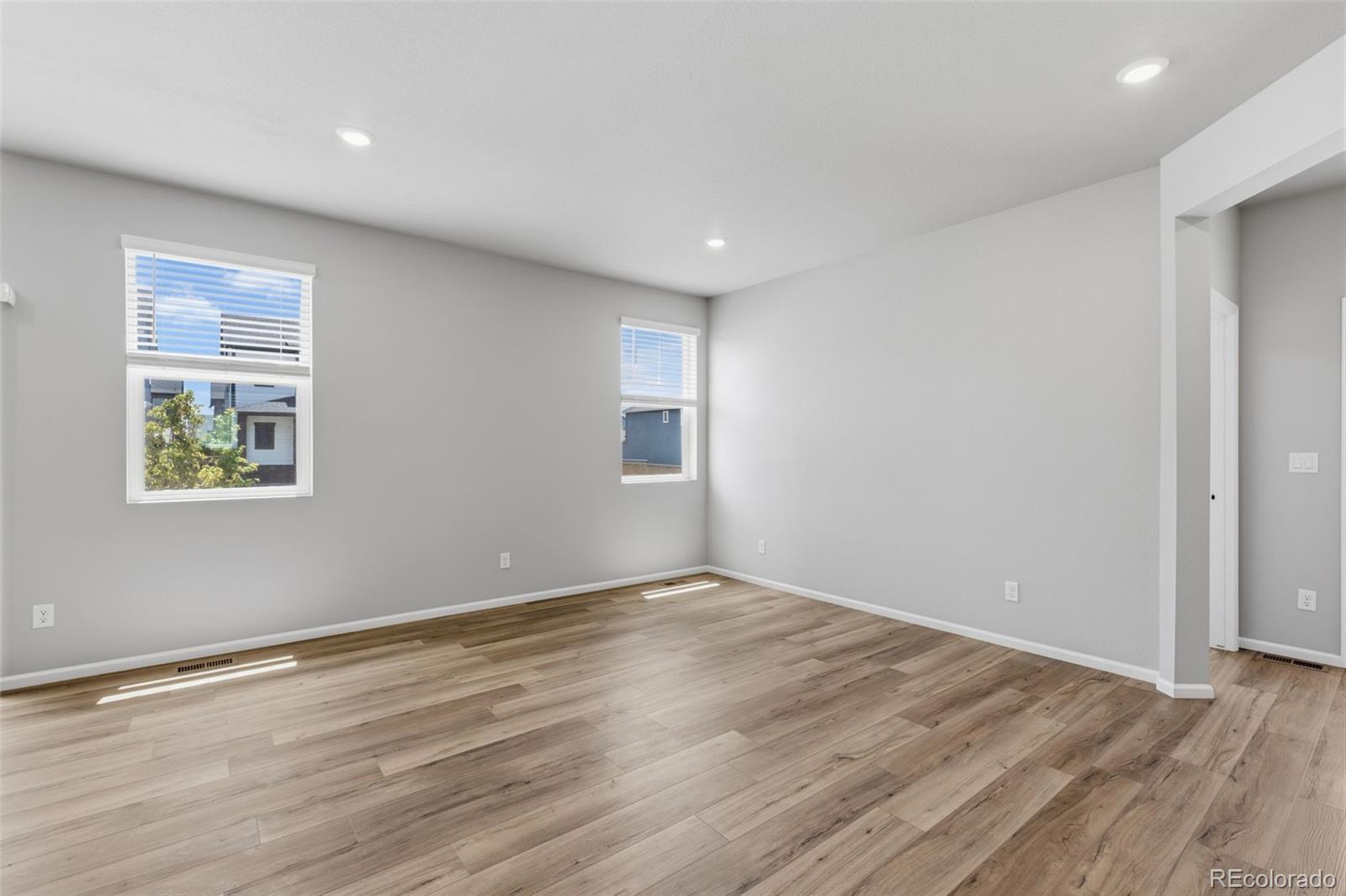 MLS Image #16 for 21051 e 63rd drive,aurora, Colorado
