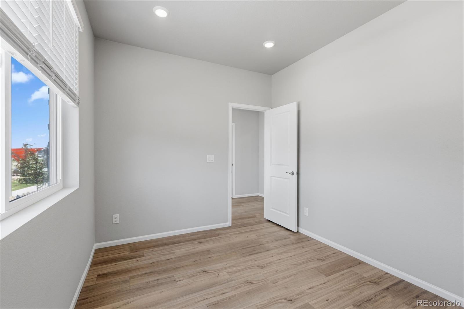 MLS Image #17 for 21051 e 63rd drive,aurora, Colorado