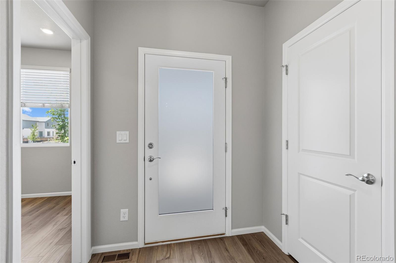 MLS Image #20 for 21051 e 63rd drive,aurora, Colorado