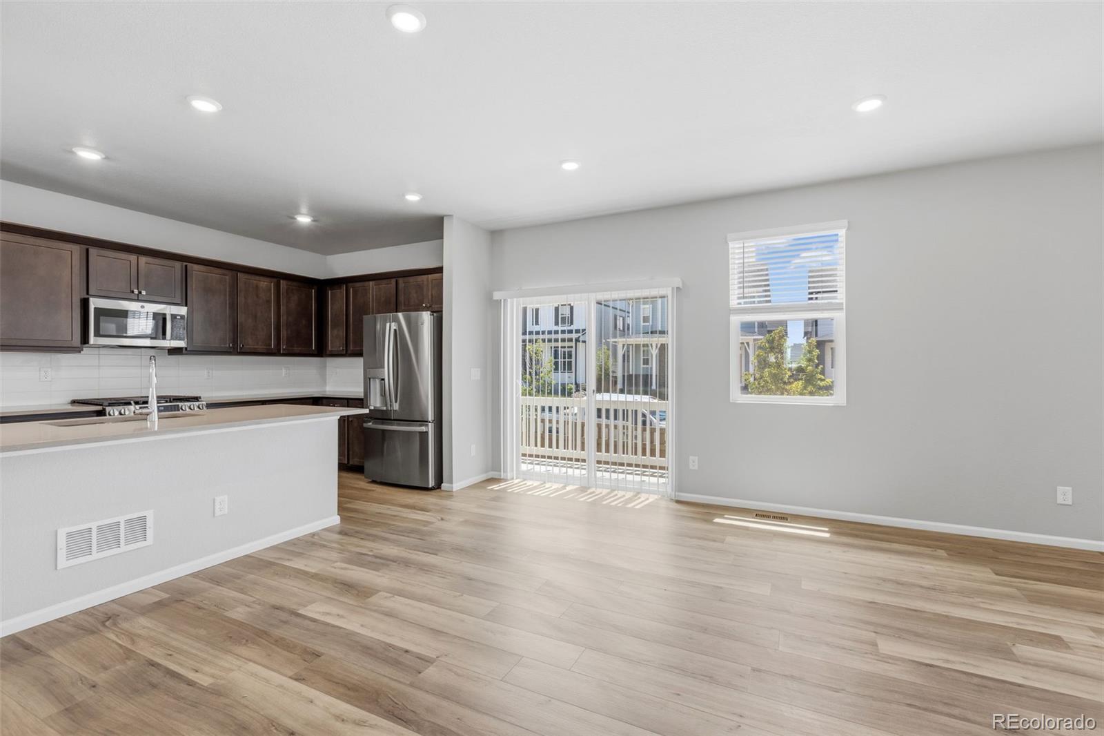 MLS Image #8 for 21051 e 63rd drive,aurora, Colorado