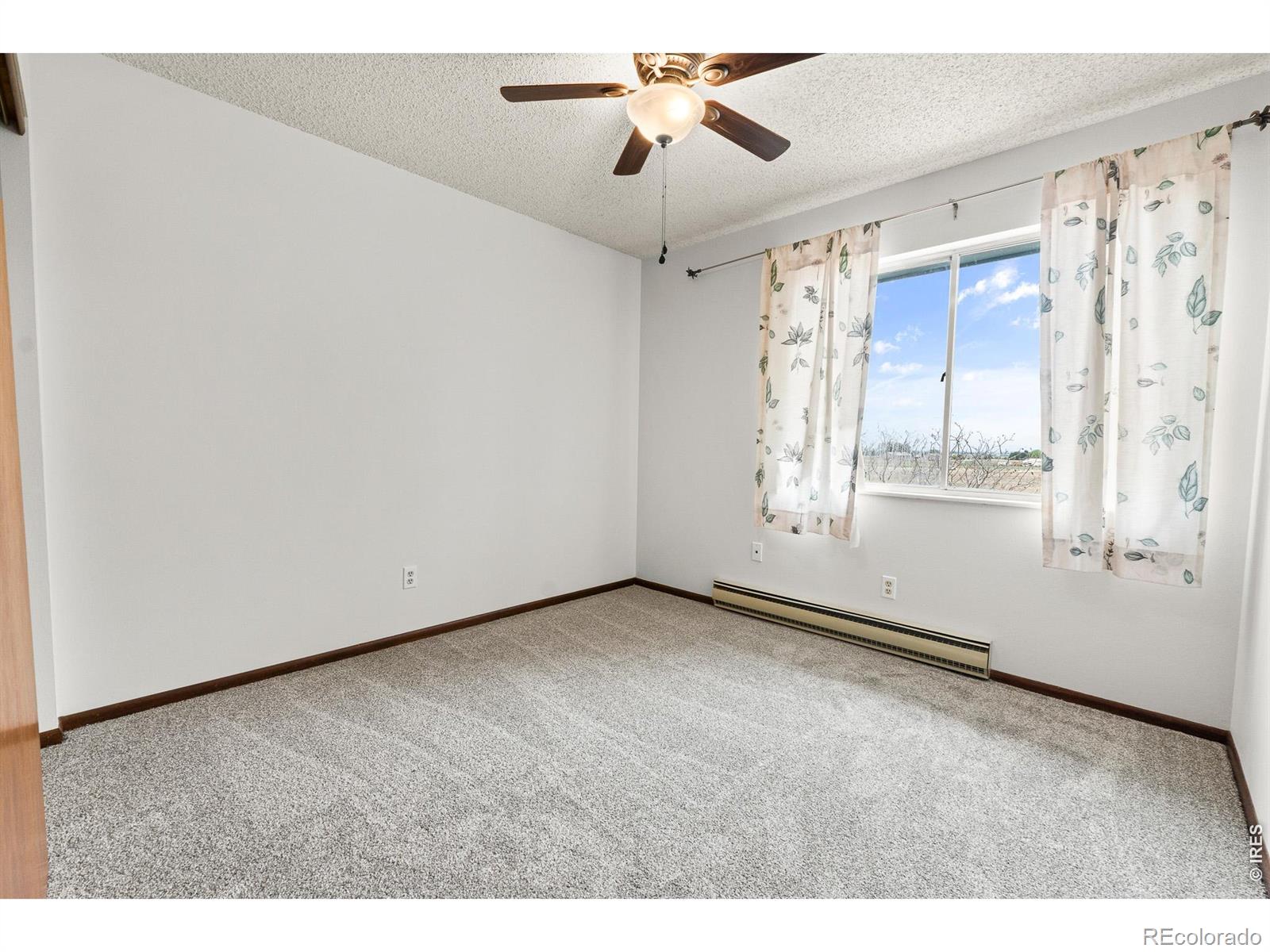 MLS Image #15 for 37416  county road 45 ,eaton, Colorado