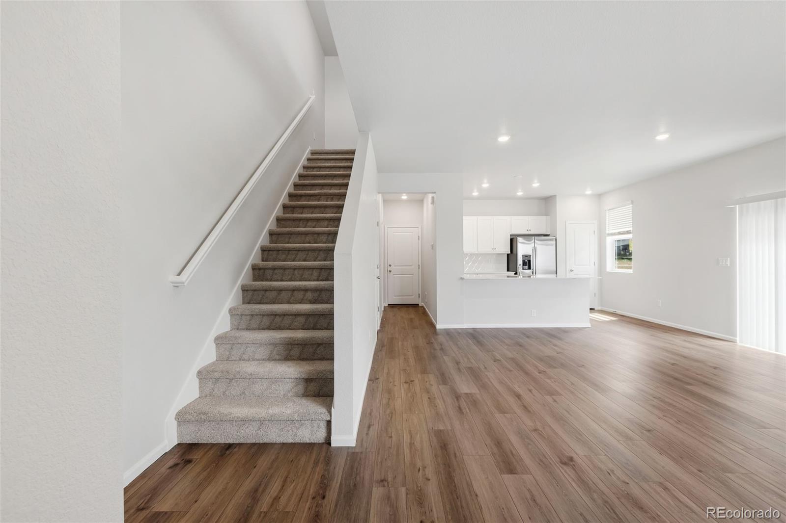 MLS Image #13 for 24226 e 53rd drive,aurora, Colorado