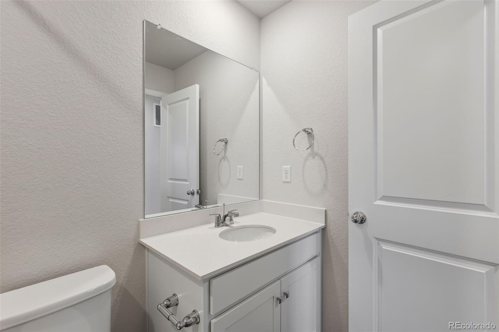 MLS Image #24 for 24226 e 53rd drive,aurora, Colorado