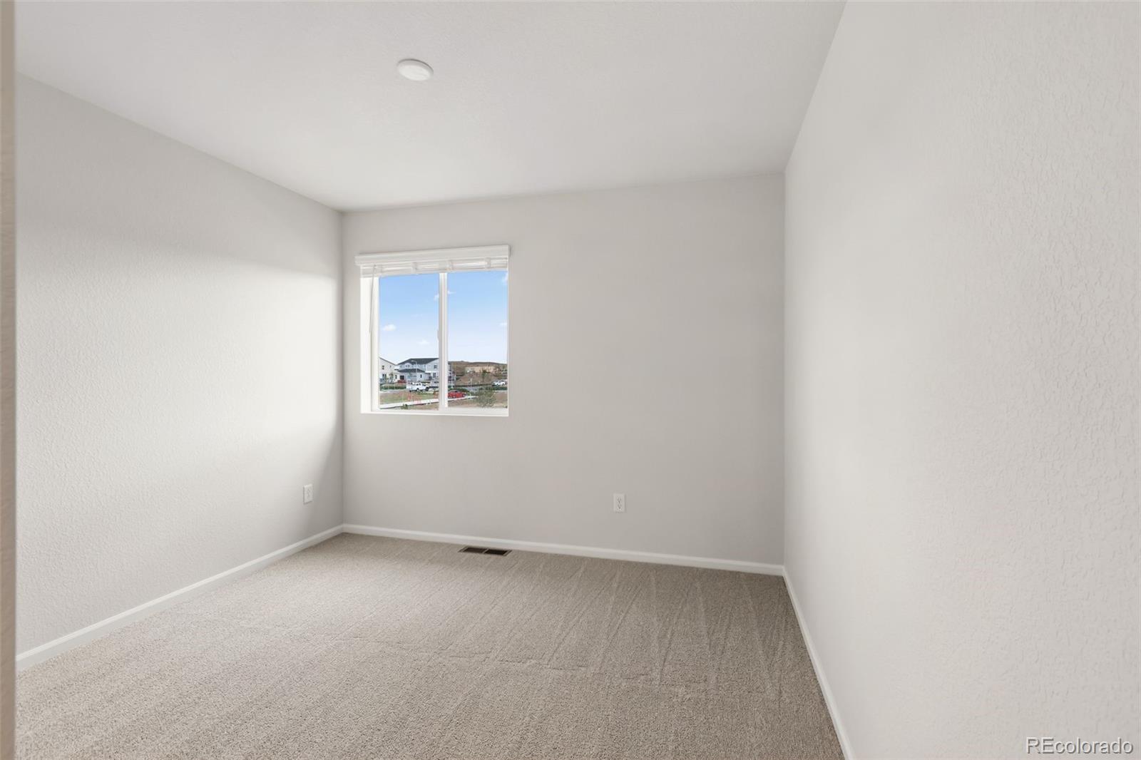 MLS Image #27 for 24226 e 53rd drive,aurora, Colorado