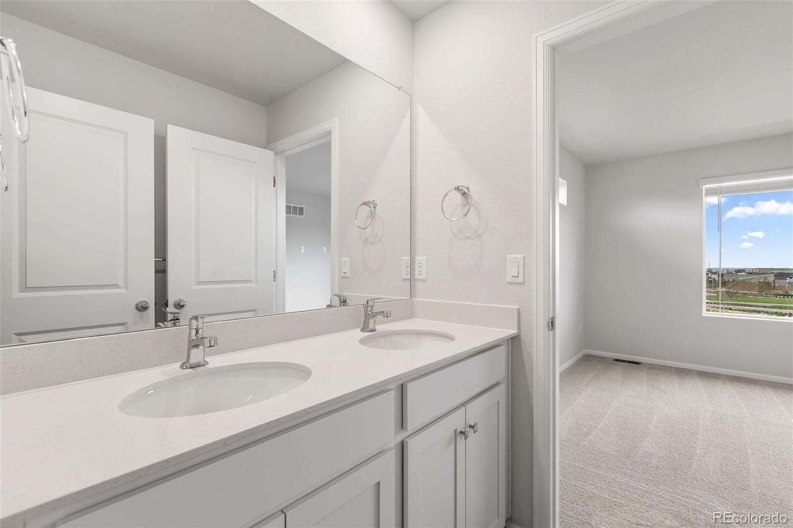 MLS Image #34 for 24226 e 53rd drive,aurora, Colorado