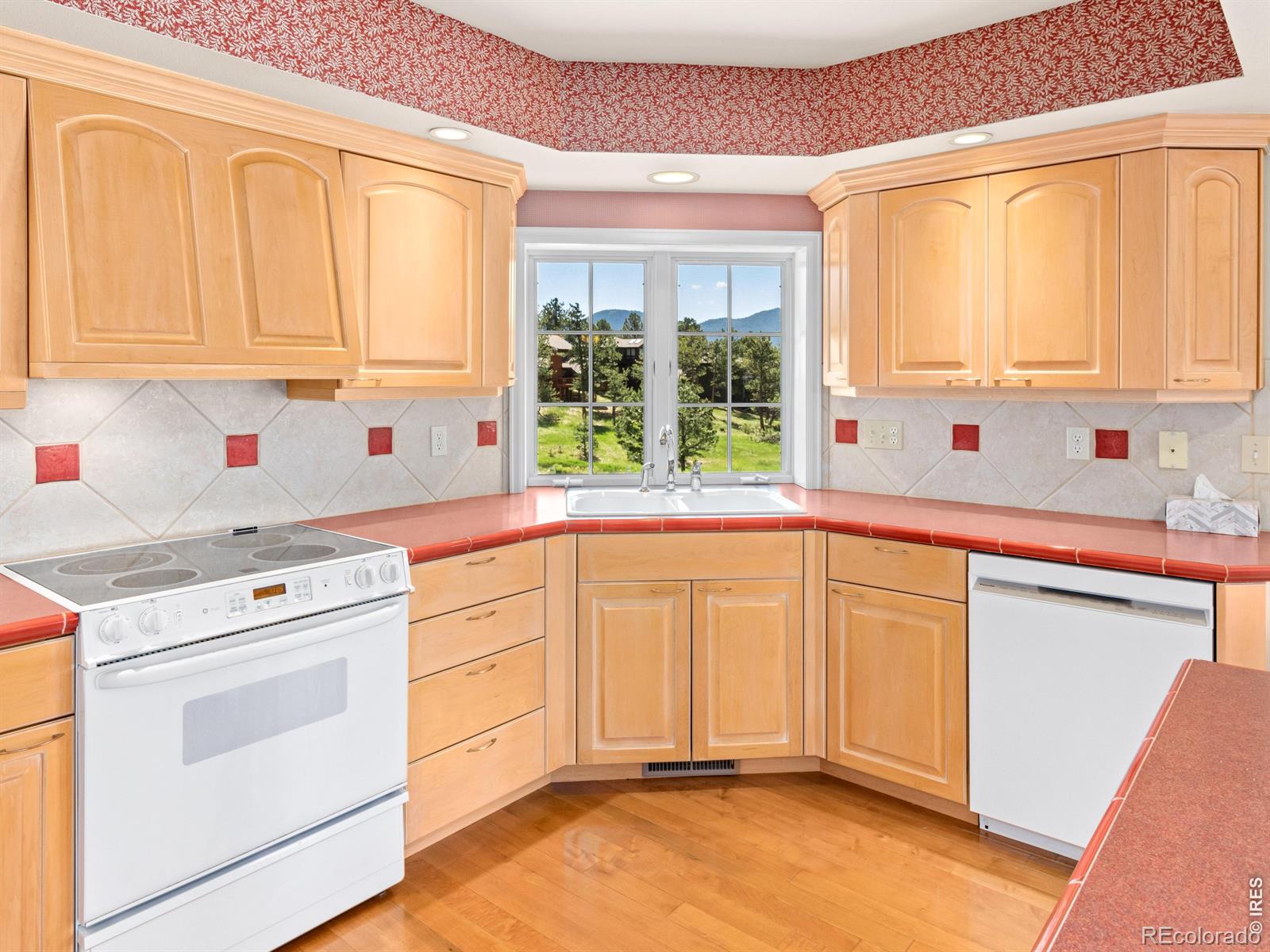 MLS Image #20 for 610  findley court,estes park, Colorado