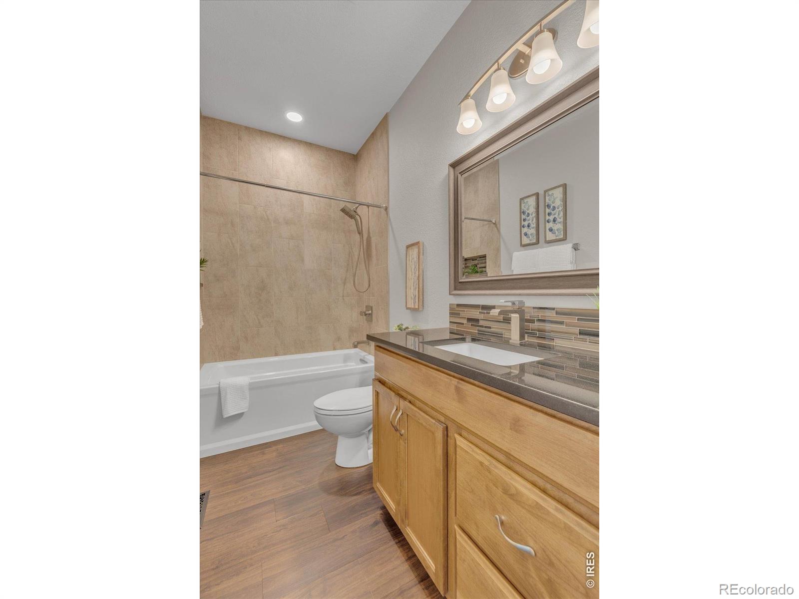 MLS Image #24 for 1167  village circle,erie, Colorado