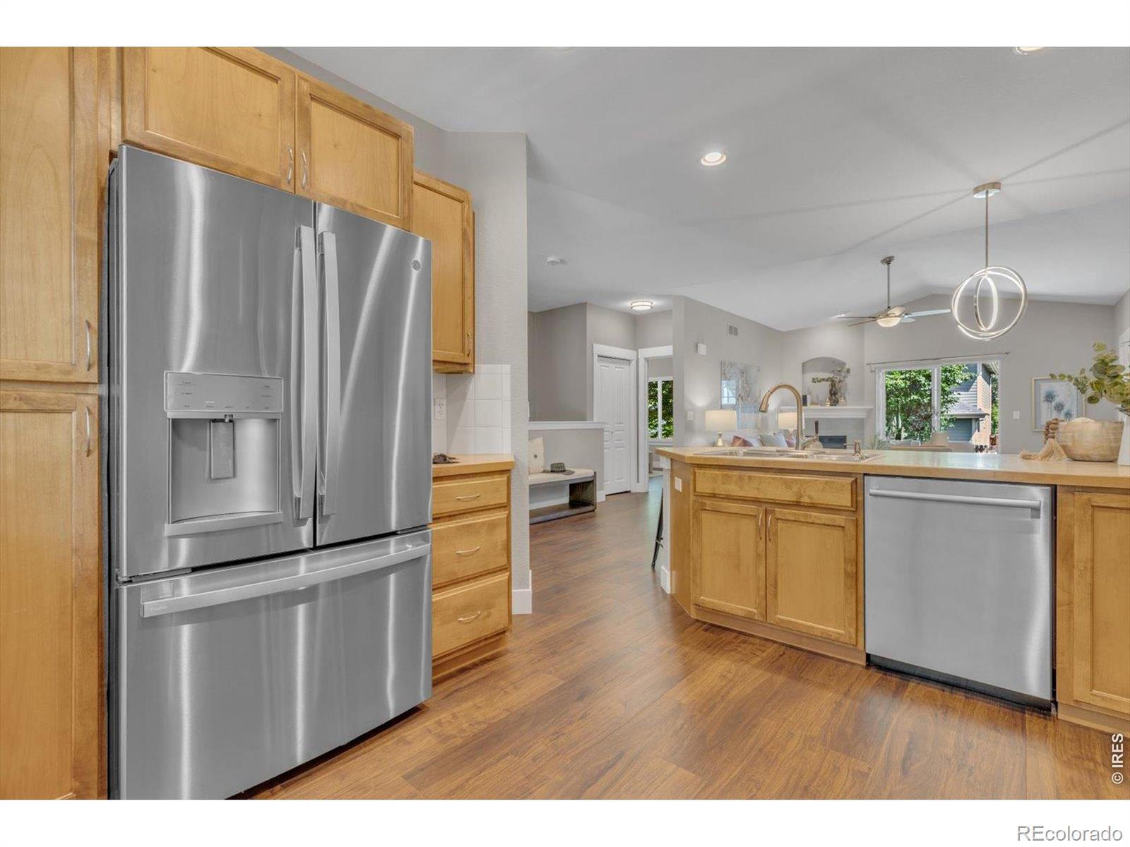 MLS Image #8 for 1167  village circle,erie, Colorado