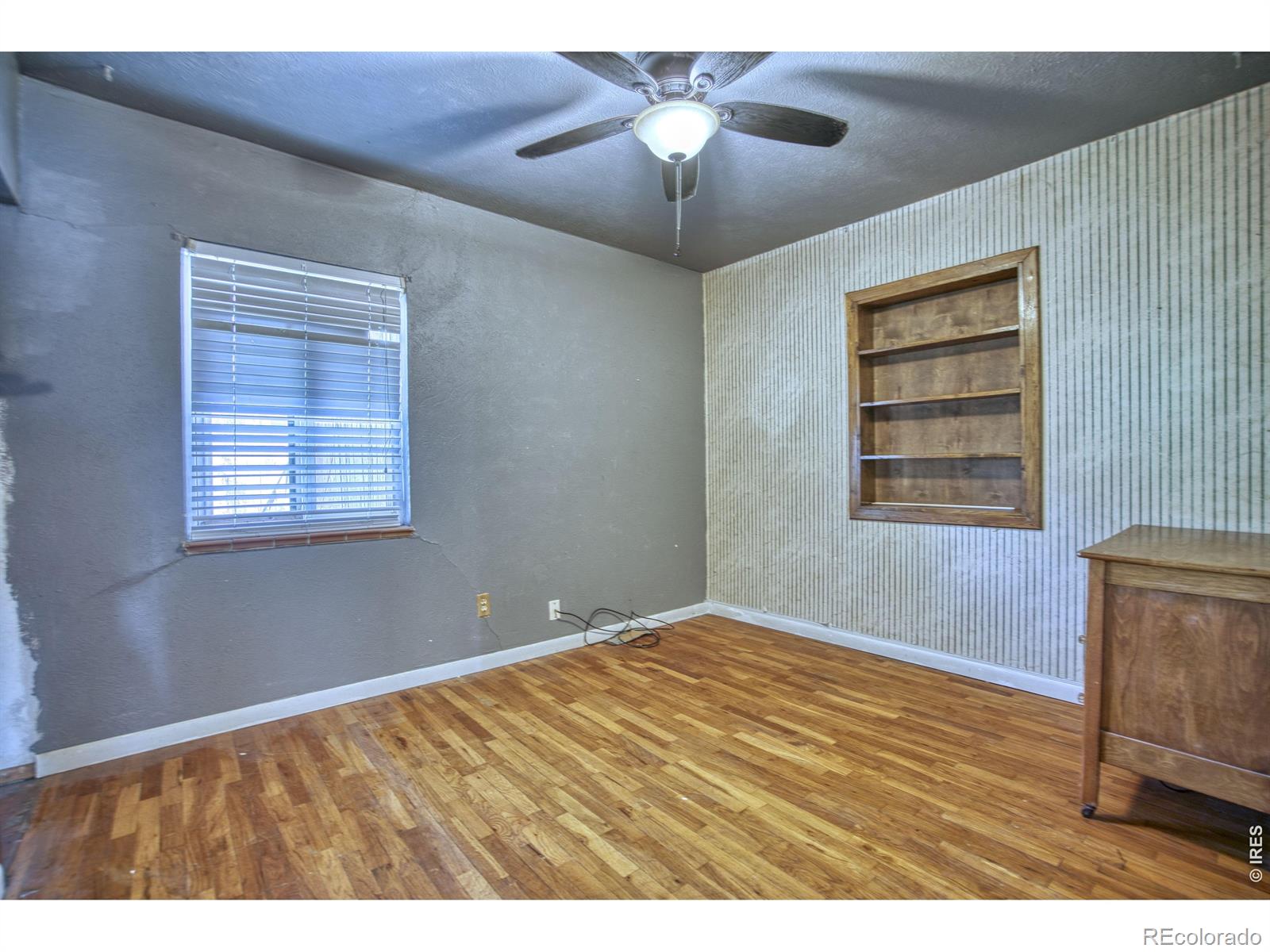 MLS Image #10 for 3077 w 65th avenue,denver, Colorado
