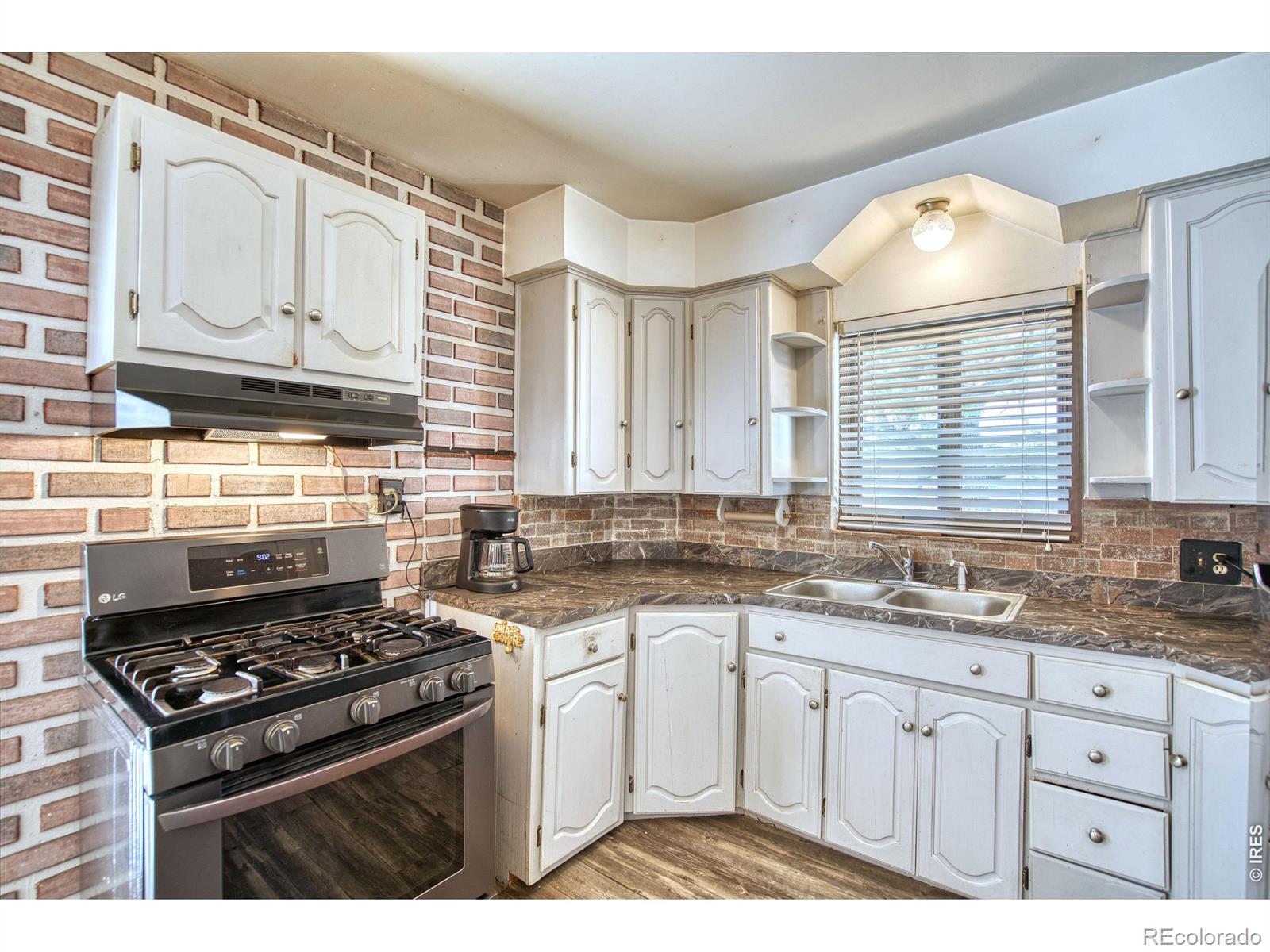 MLS Image #5 for 3077 w 65th avenue,denver, Colorado