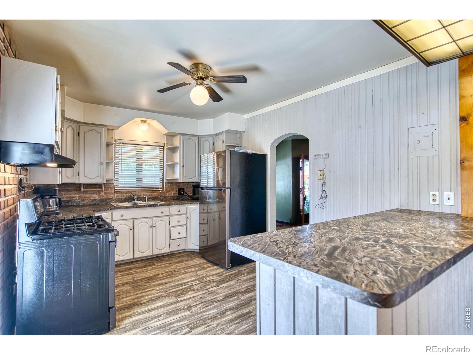 MLS Image #7 for 3077 w 65th avenue,denver, Colorado