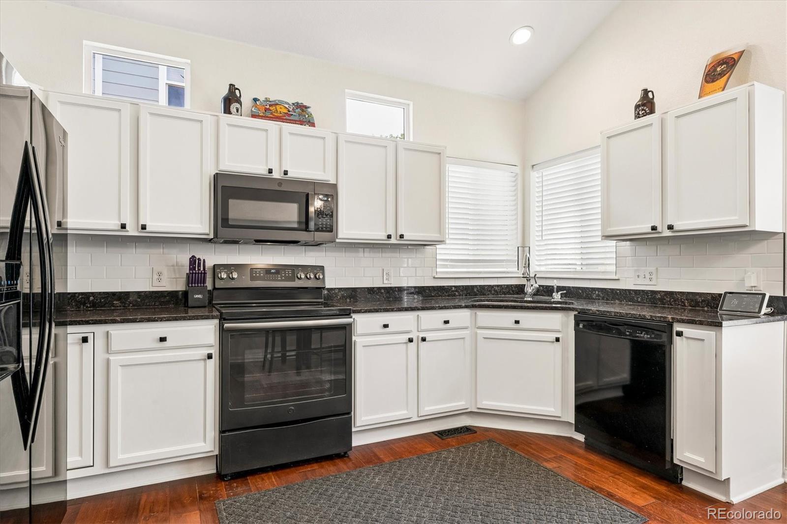 MLS Image #6 for 10729 w parkhill avenue,littleton, Colorado