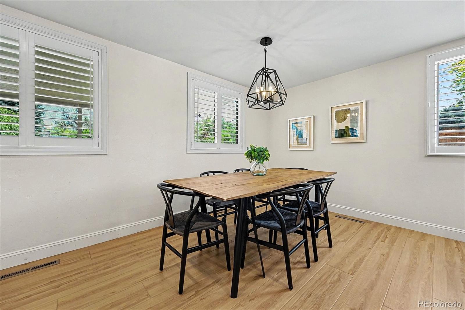 MLS Image #10 for 1490 s jasmine way,denver, Colorado