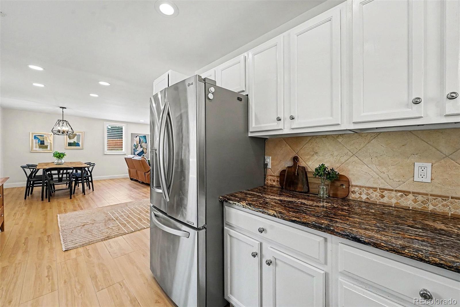MLS Image #14 for 1490 s jasmine way,denver, Colorado