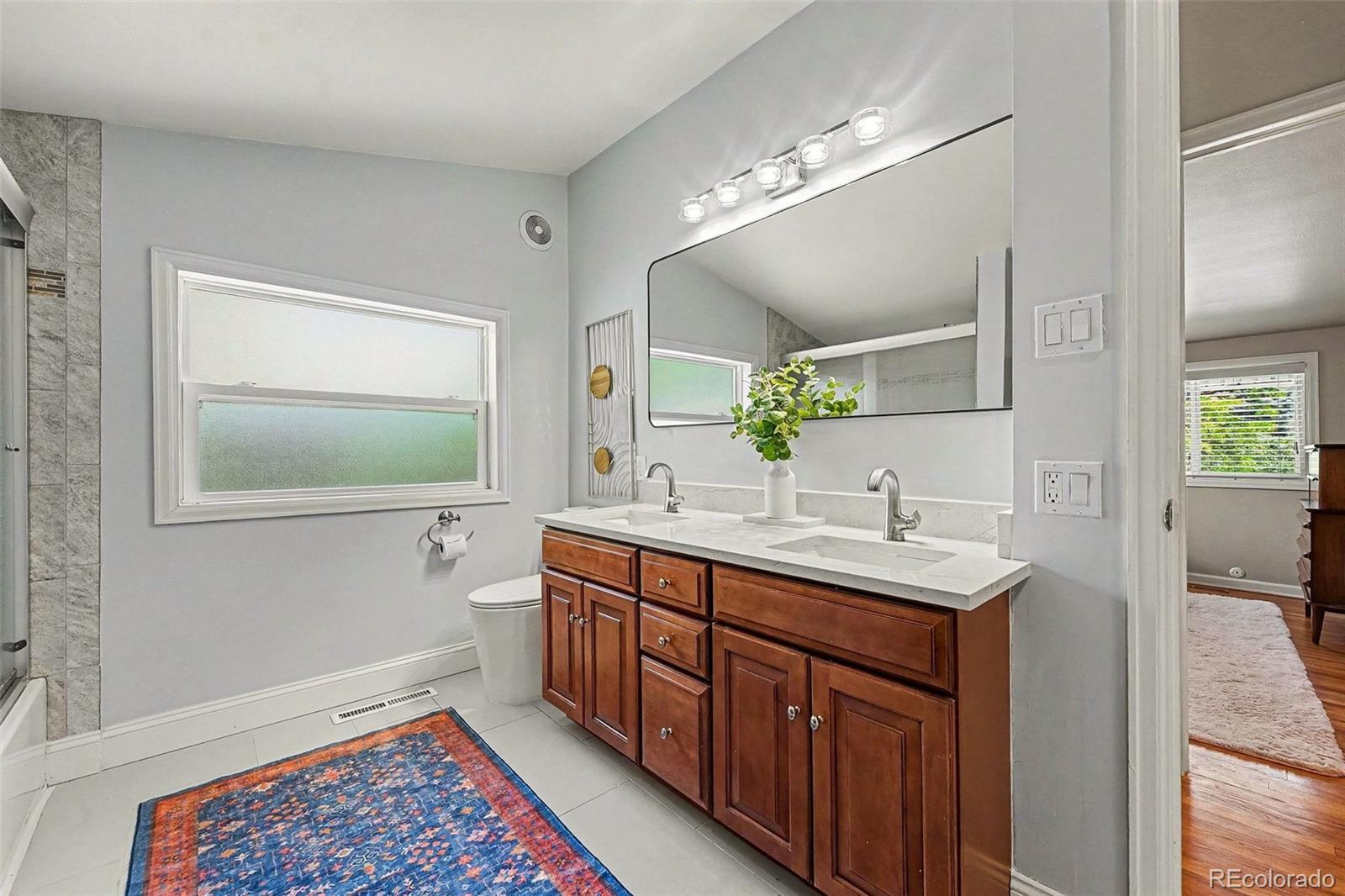 MLS Image #21 for 1490 s jasmine way,denver, Colorado
