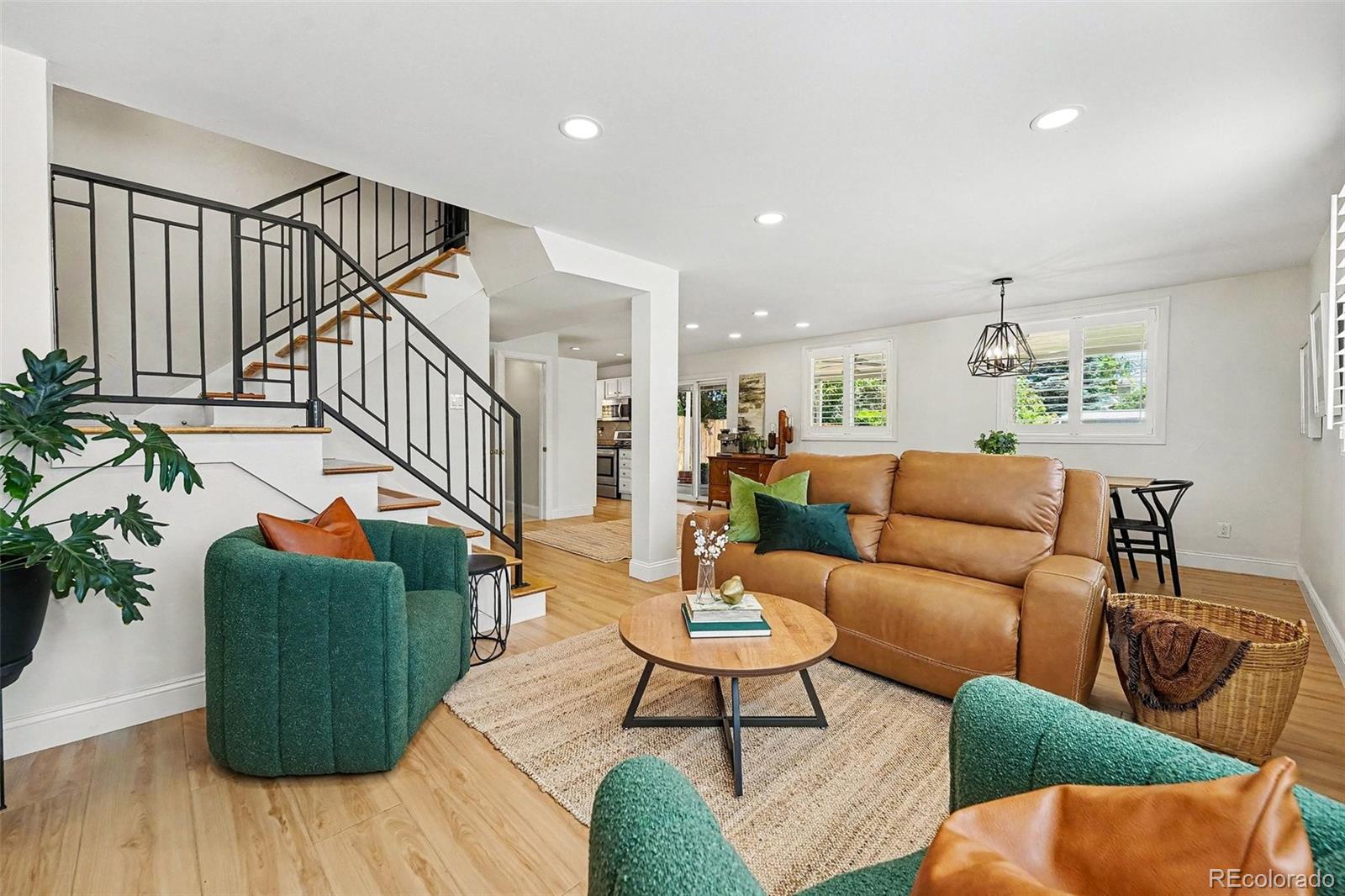 MLS Image #6 for 1490 s jasmine way,denver, Colorado