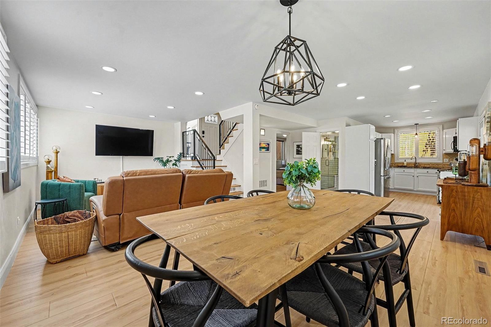MLS Image #9 for 1490 s jasmine way,denver, Colorado