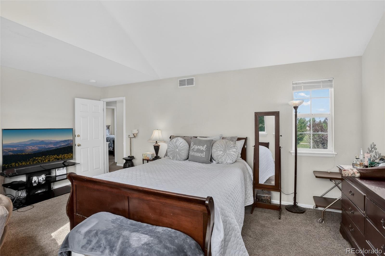 MLS Image #19 for 4056 n lisbon street,denver, Colorado