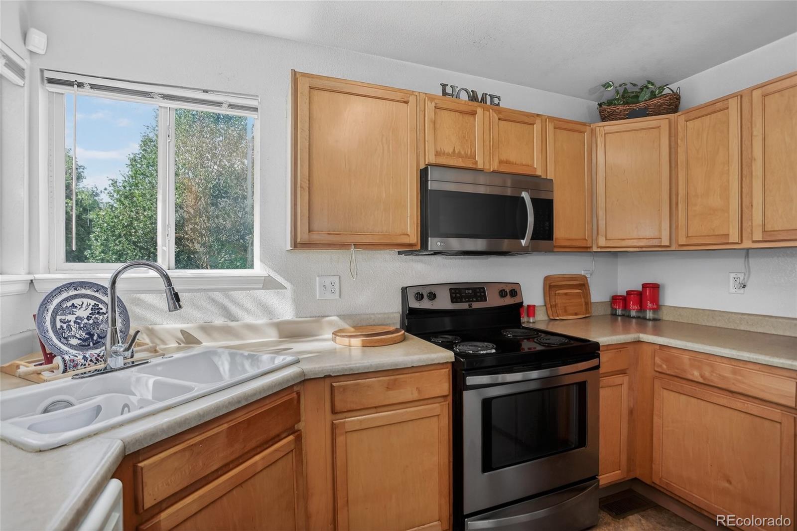 MLS Image #8 for 4056 n lisbon street,denver, Colorado