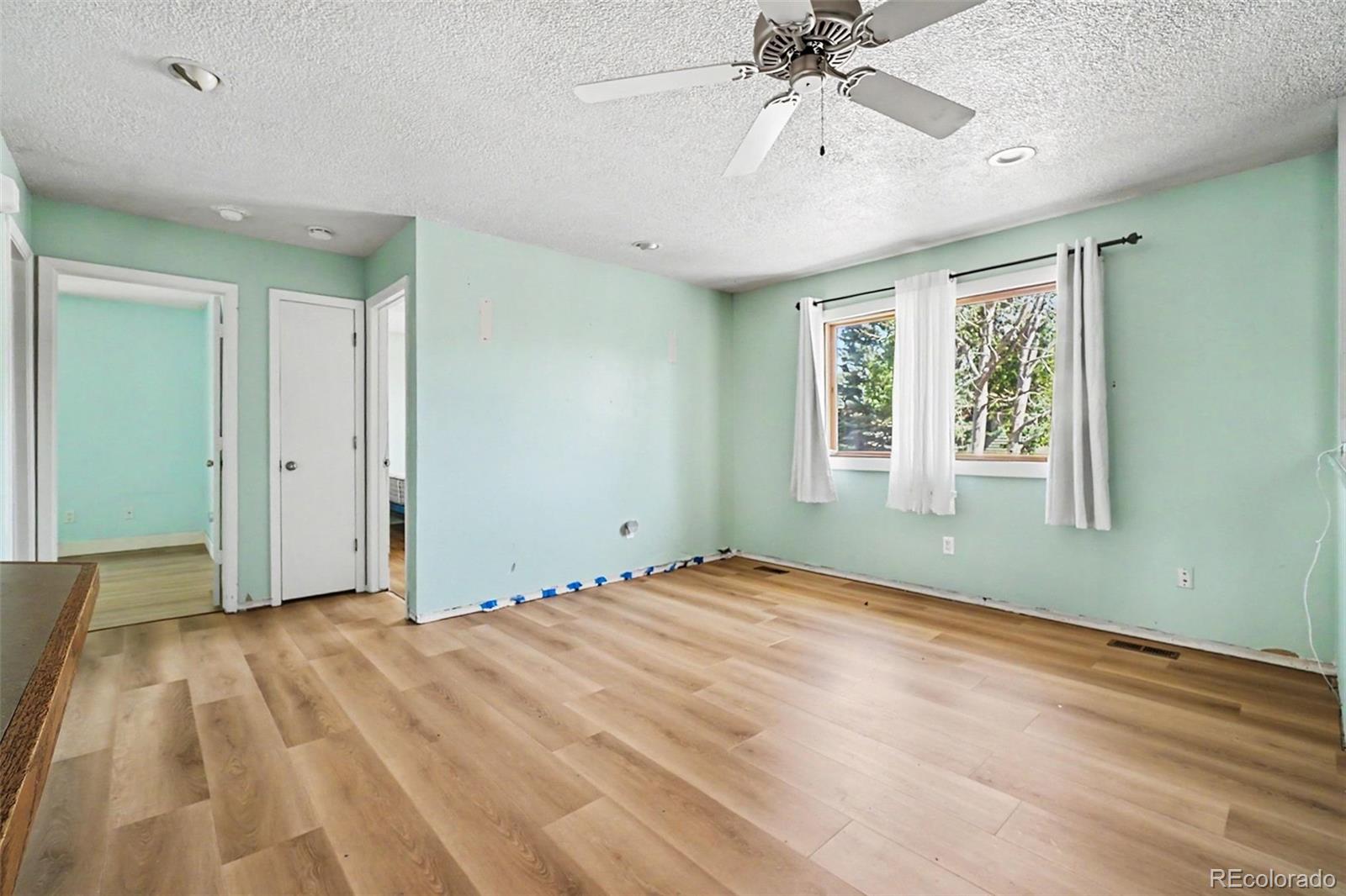 MLS Image #3 for 4027  boulder drive,loveland, Colorado