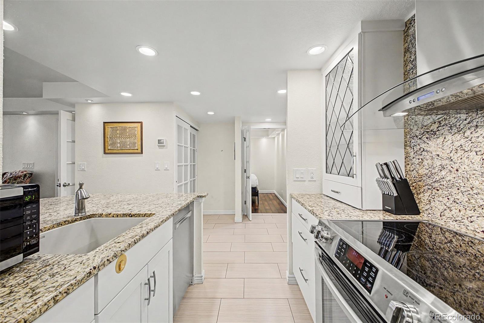 MLS Image #11 for 1777  larimer street,denver, Colorado