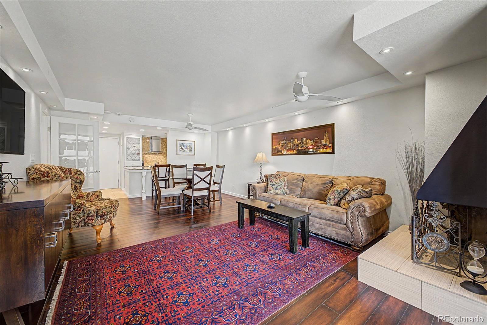 MLS Image #3 for 1777  larimer street,denver, Colorado