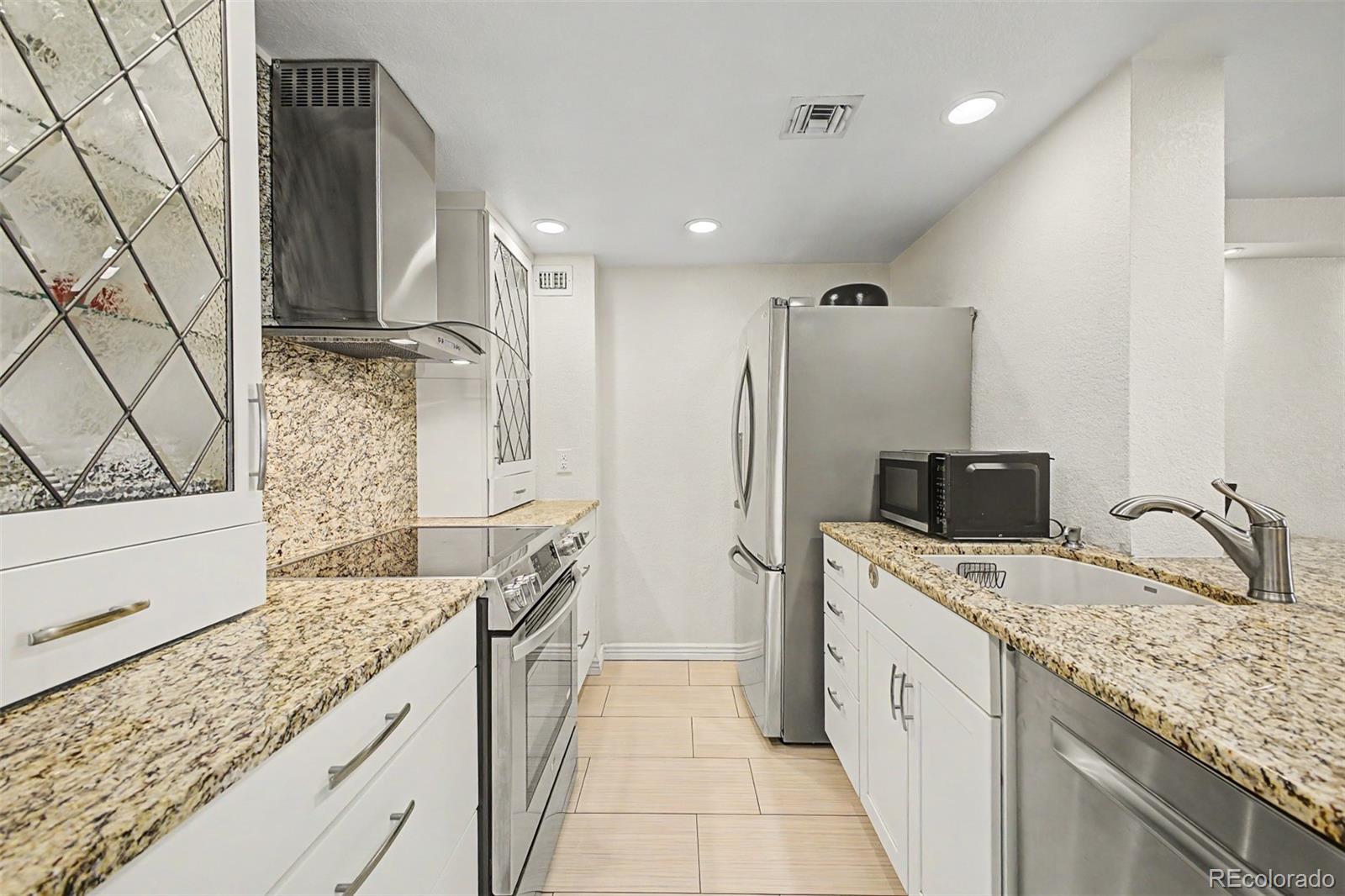 MLS Image #9 for 1777  larimer street,denver, Colorado