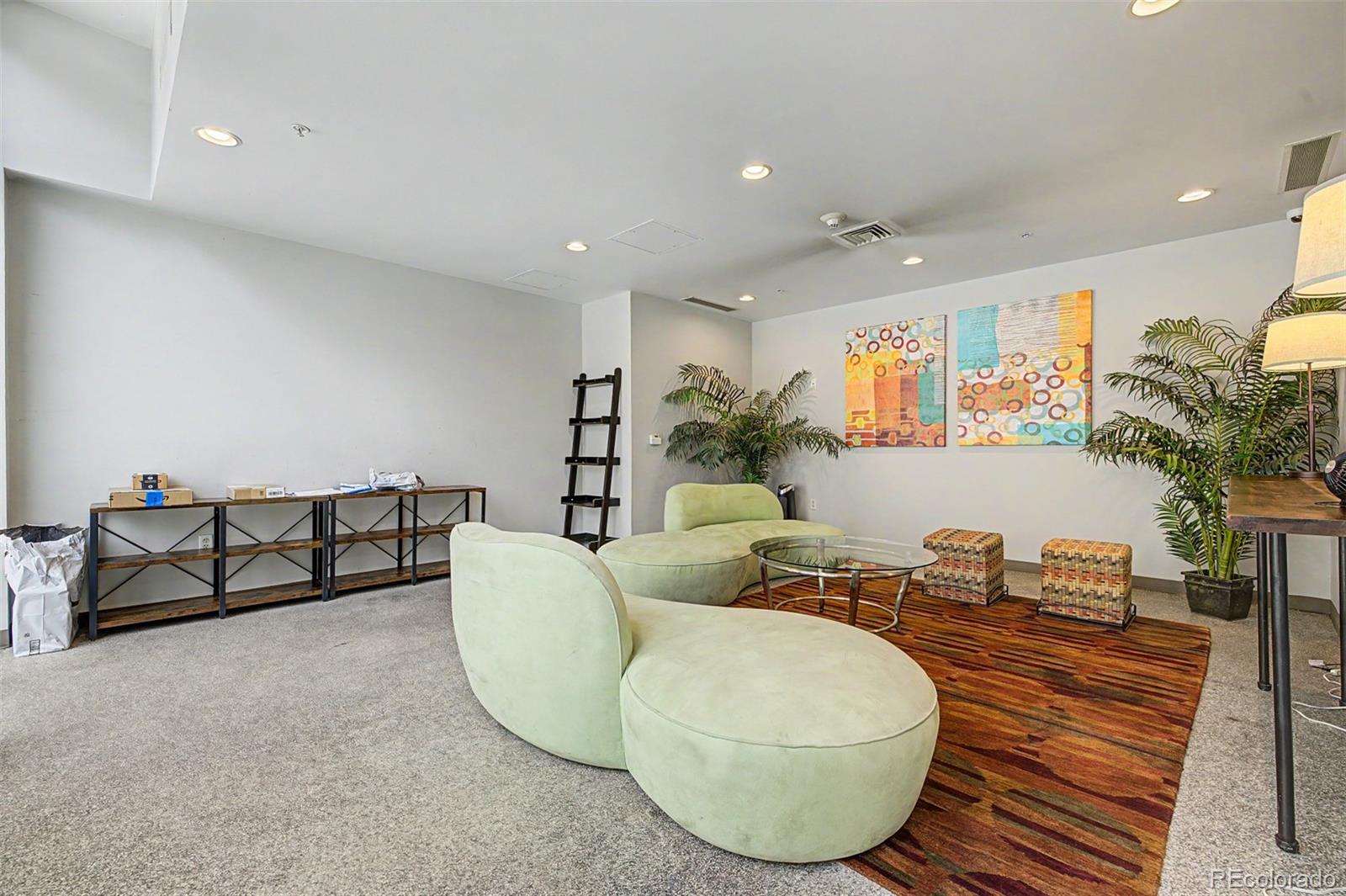 MLS Image #13 for 3100  huron street,denver, Colorado