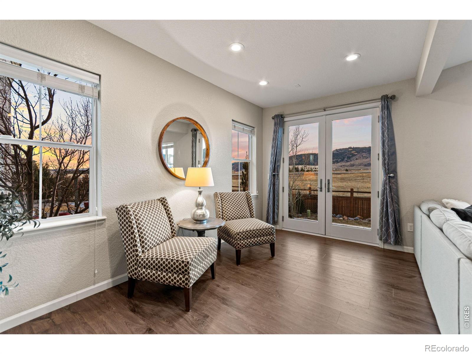 MLS Image #13 for 9337  iron mountain way,arvada, Colorado
