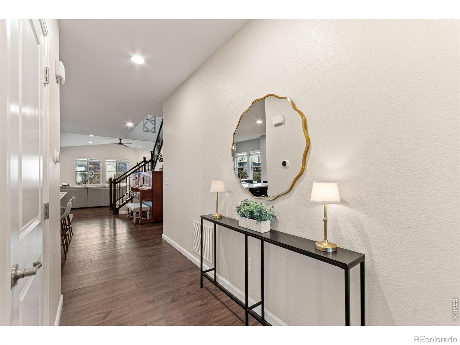 MLS Image #2 for 9337  iron mountain way,arvada, Colorado